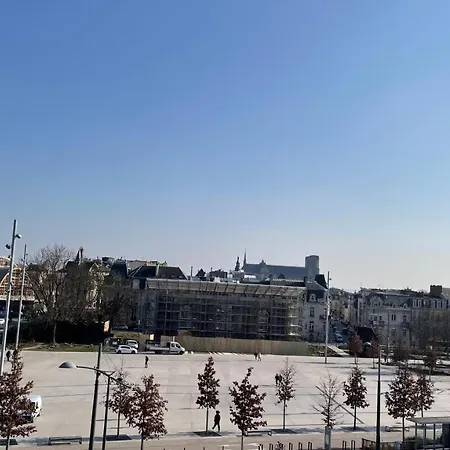 Porte Mars